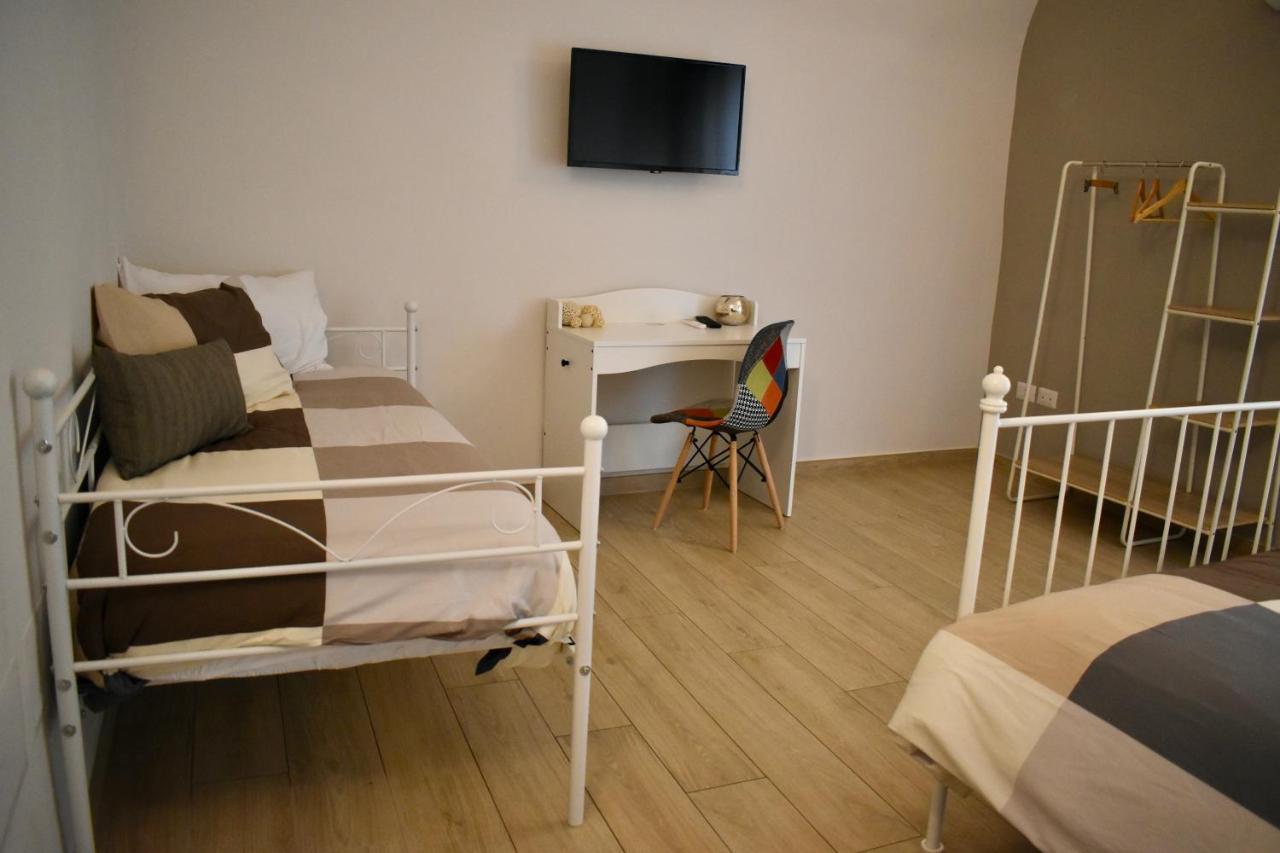 Dimora Normanna Bed and Breakfast Aversa Εξωτερικό φωτογραφία